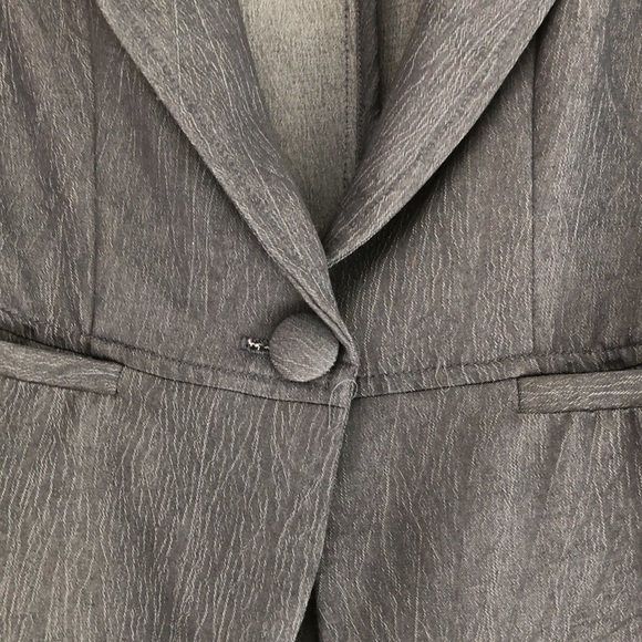 Jacket - Picture 2 of 4